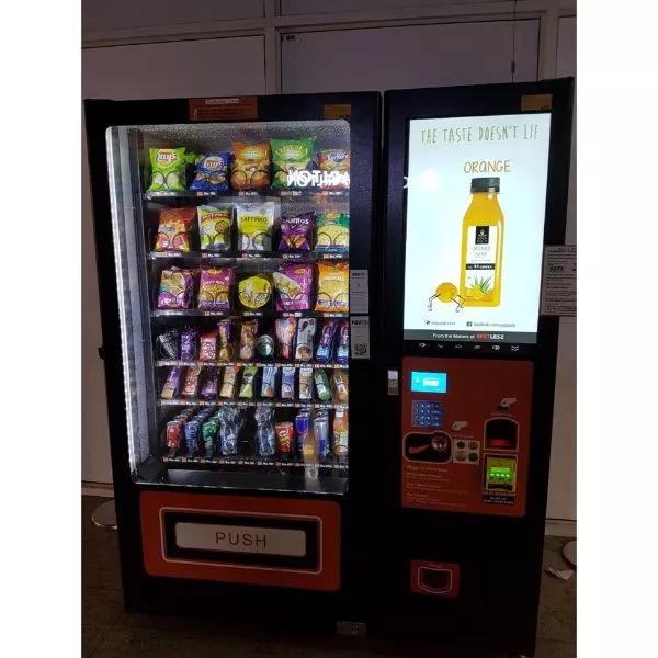 Snacks Vending Machine on rent