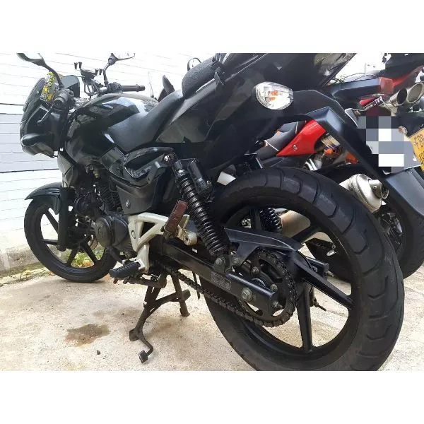 Bajaj Pulsar 200