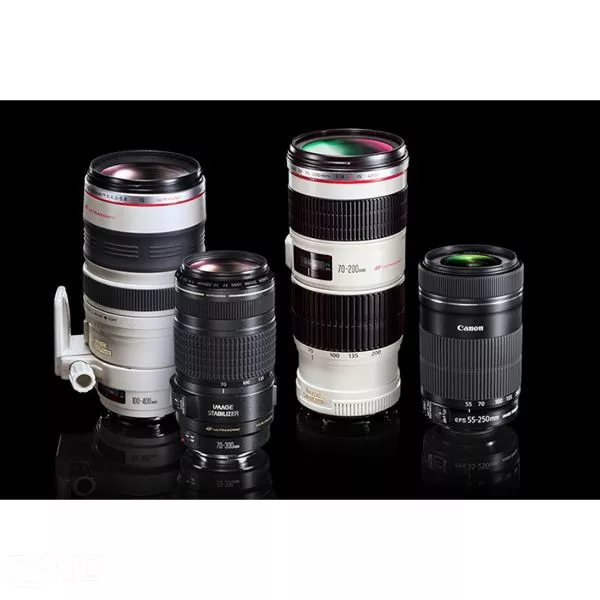 Canon 24-105, 16-35 2.8, 70-200, 50mm1.4, 35MM 1.4, 85MM 1.4, 85MM F2 RF, 50MM 1.8 RF.