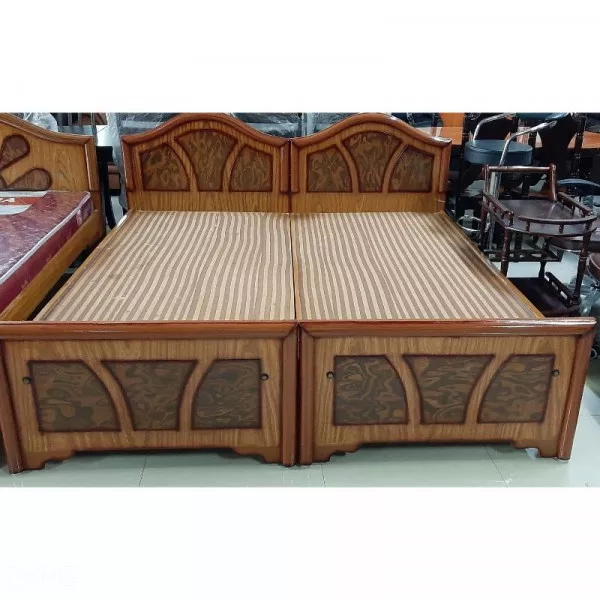 Wooden Bed (6.25 X 3 feet)