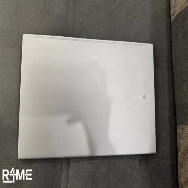 ASUS VIVOBOOK 15 16 GB