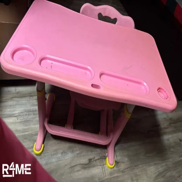 Study Table and Chair Set on rent