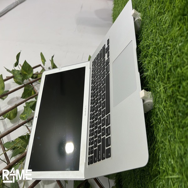 Apple MacBook Air A1466 i5 on rent