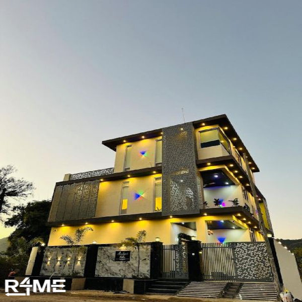 Villa with Nature on rent