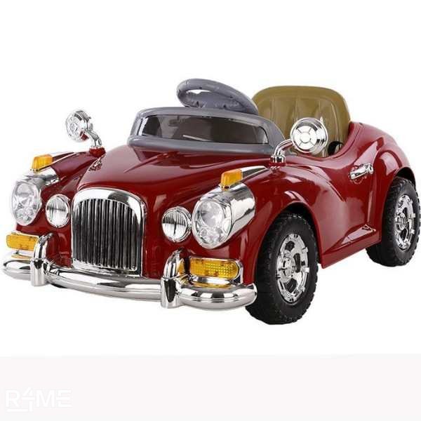 Classic vintagge car on rent