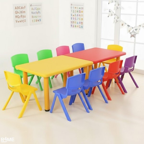 Dining table with 4 chairs on rent