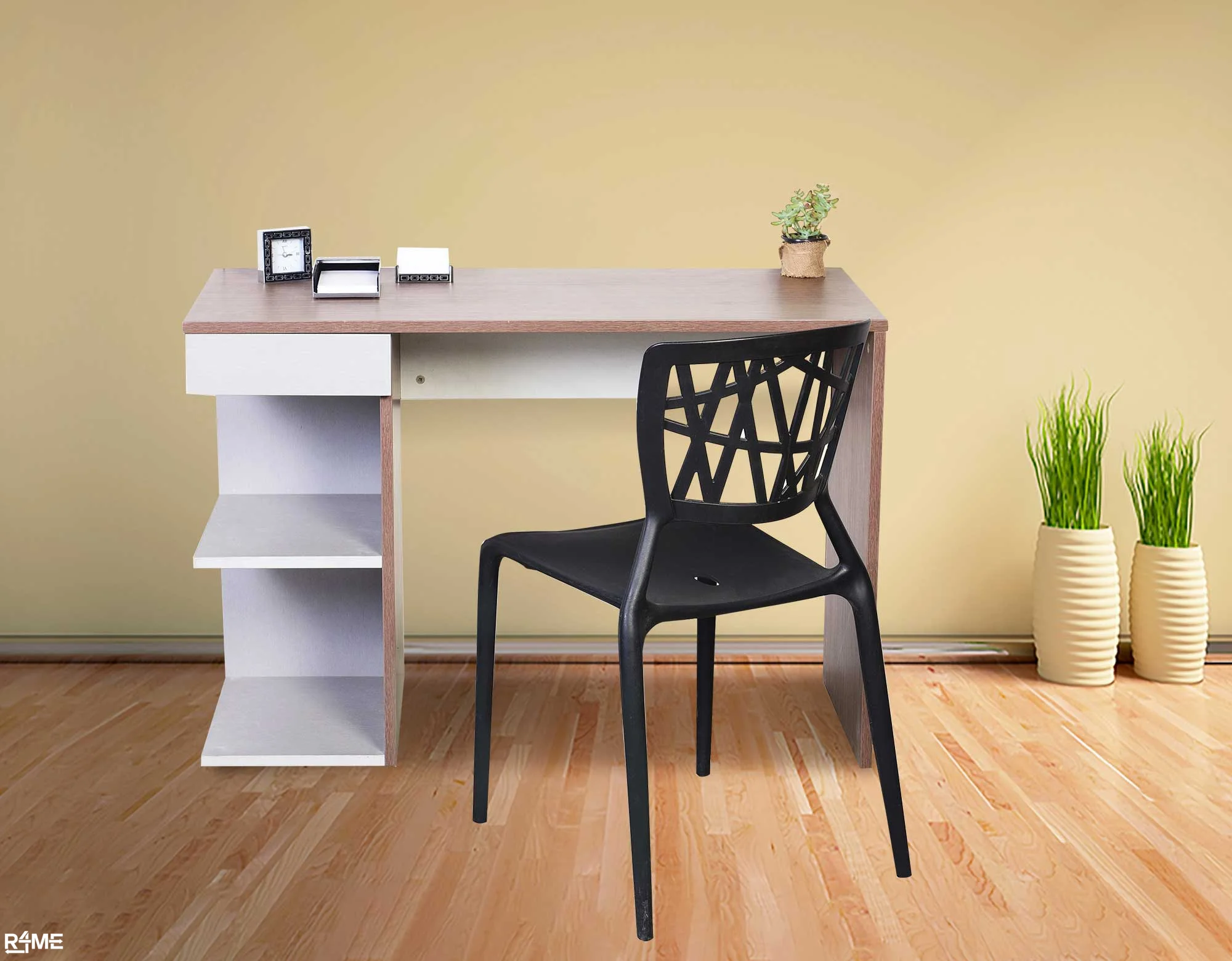 Avena Study Table