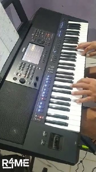 Yamaha psr sx -700 on rent
