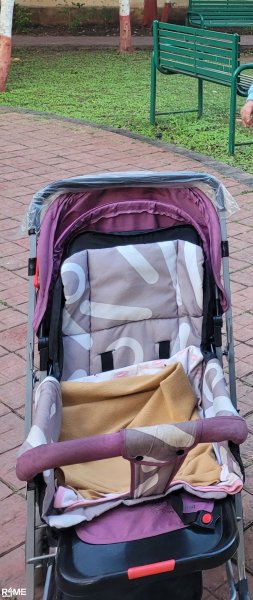 Stroller for baby on rent