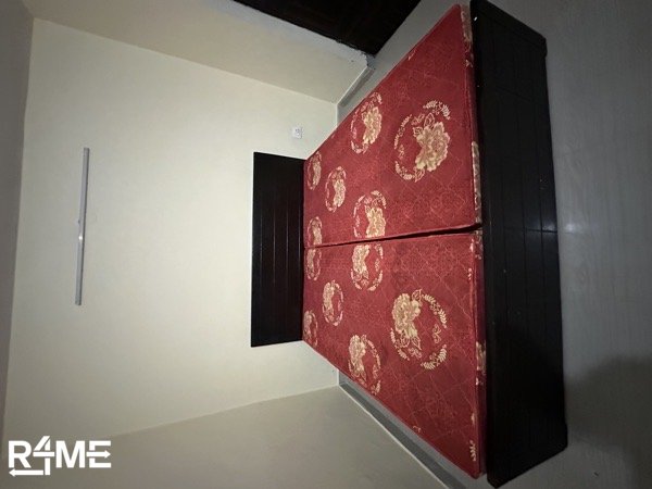 DOUBLE BED WITH MATTERS on rent