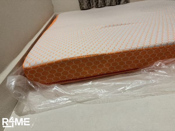 Mattress on rent
