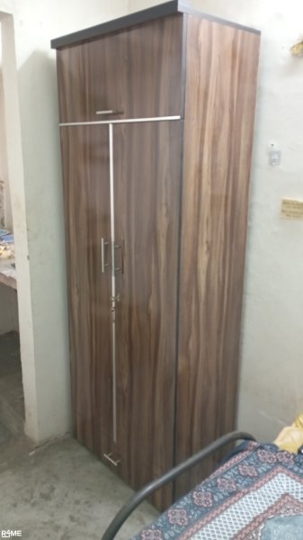 Wardrobe with overhead and lower storage on rent